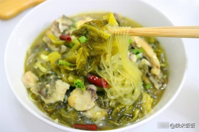 冬天来了，用这3种食材做炖菜，大火煎，小火炖，开胃好吃