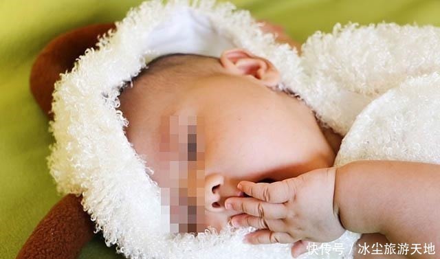 宝宝|父亲给宝宝办百日宴,奢华场面令人惊呼,网友这是要继承皇位