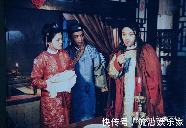 黛玉@薛宝钗最终凄惨结局被贾宝玉硬生生抛弃,冻毙于风雪之中