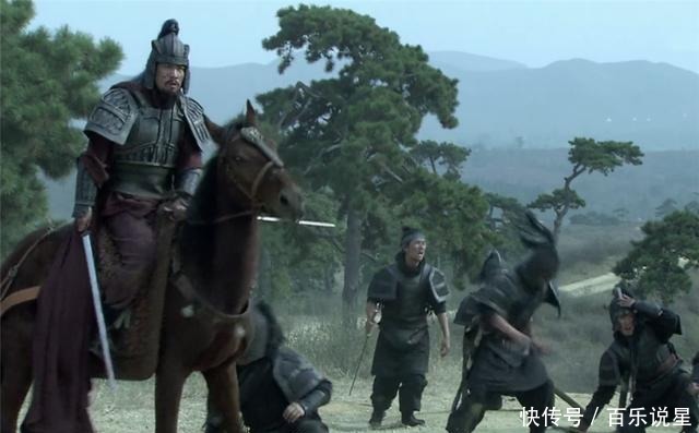 张飞|三国有次战役,关羽张飞刘备悉数上阵,为何被吕布高顺张辽虐惨