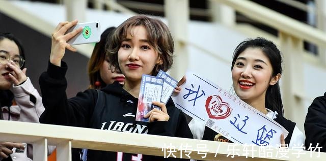 杨鸣|辽篮将帅齐发声!杨鸣霸气侧漏,扣将配图表忠心,赵继伟曝新目标
