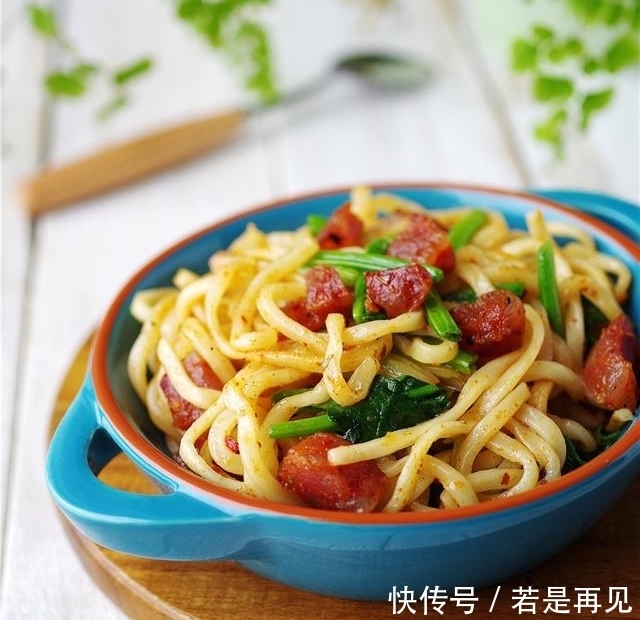 入适量|这样做面条太美味,一人能吃一大锅!