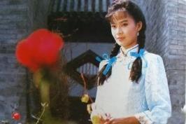 琼女郎俞小凡未婚先孕嫁给翁家明,今一家