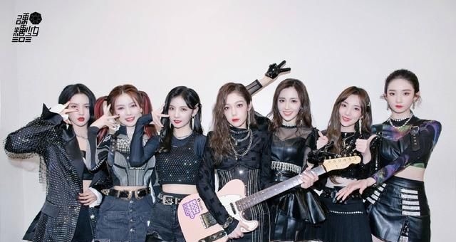 火箭少女、the9女團(tuán)、硬糖少女熱搜數(shù)量對(duì)比,硬糖少女糊的徹底