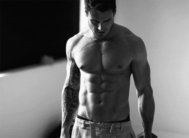 睡眠质量|那些停止健身,开始放纵的肌肉男,后来都怎么样了