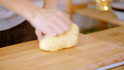 早晨来一碗小米南瓜卷，大人小孩都爱吃