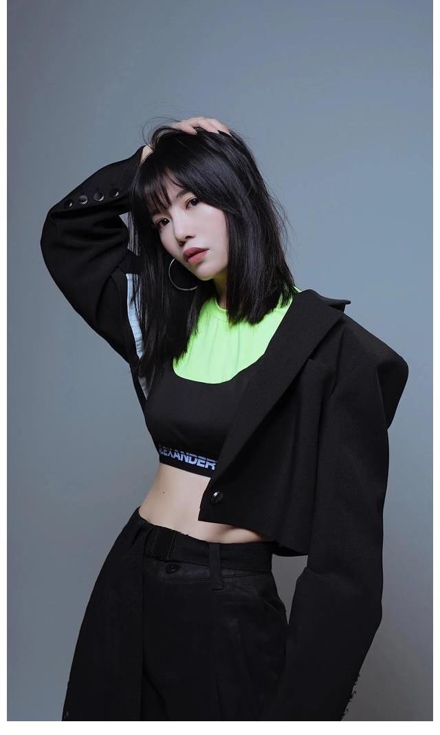 中國好聲音美女歌手趙露