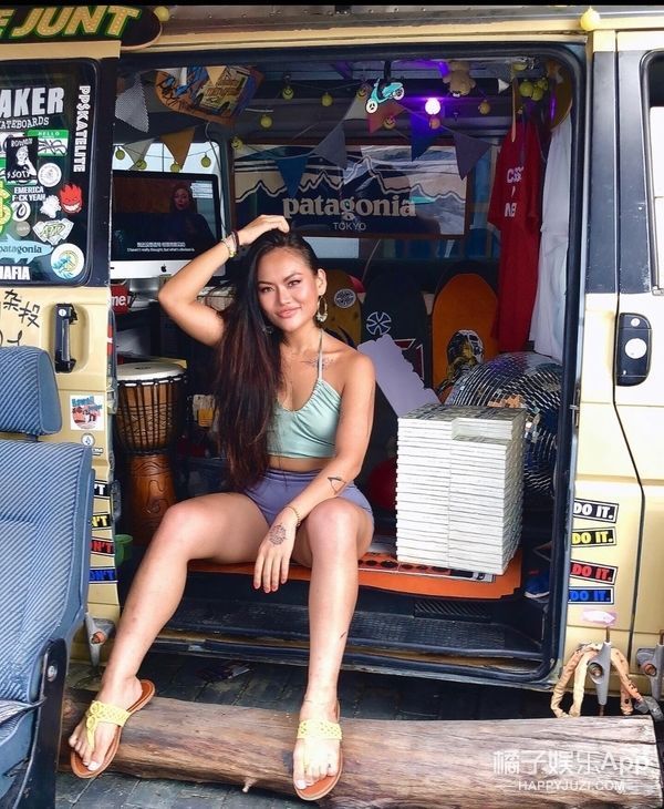 還記得《中國好聲音》的小阿黛爾鄭虹嗎，她瘦了40斤？