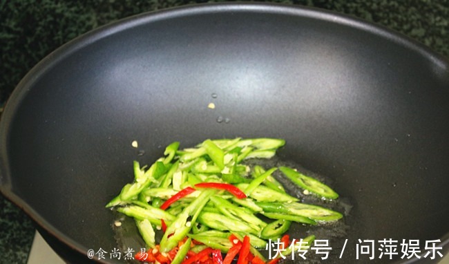 低脂|此菜是不折不扣的瘦身菜,低脂粗纤维,每周吃两次,清理肠道垃圾