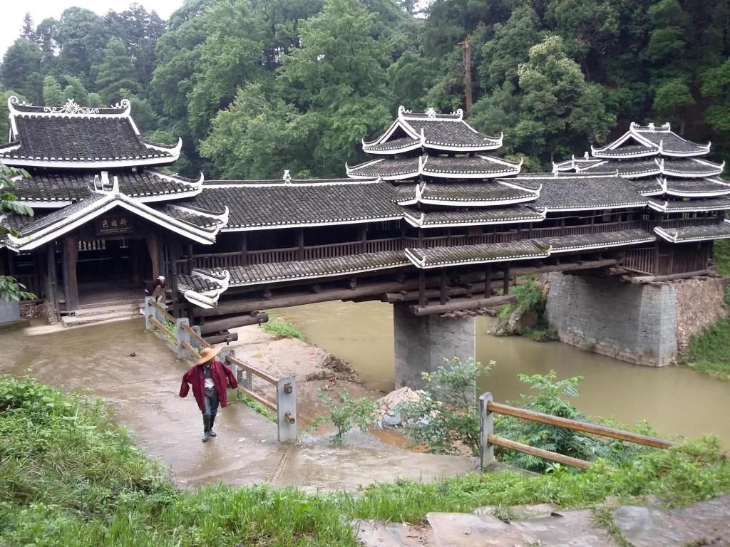 清朝设计的风雨桥居然已是人畜分行还是双层立交现为国家级文物