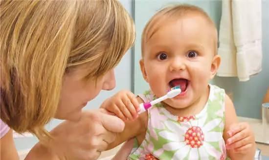 孩子|孩子两岁以后,妈妈牢记三多三开始三控制,让娃快乐健康成长