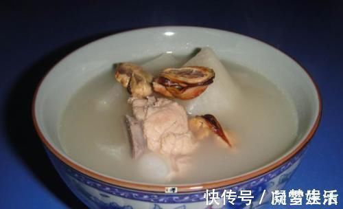 营养成分|姐妹俩同时生娃,一个喂母乳一个喂奶粉,如今俩孩子差距明显