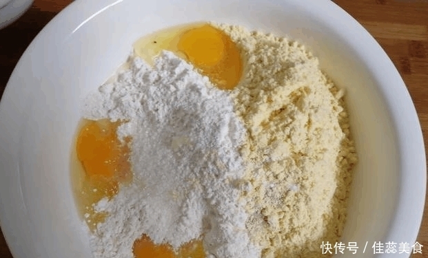 不用|鸡蛋玉米面, 不用烤, 不用炸, 蓬松柔软, 比面包还好吃