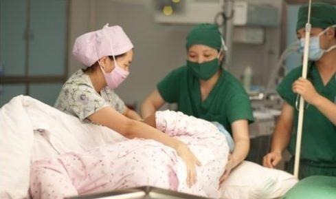 身体素质|生娃时,“先见红”和“先破水”哪个对宝宝更好?区别很明显