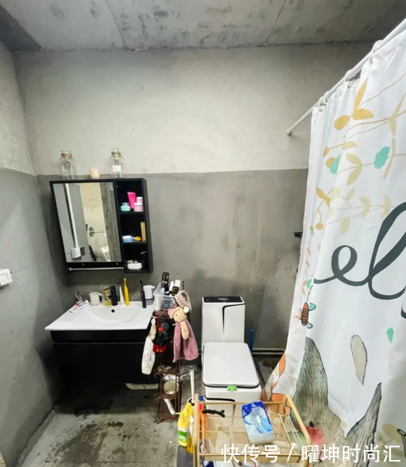 毛坯房|没钱装修,90后情侣直接入住170平毛坯房,生活却被无数人羡慕