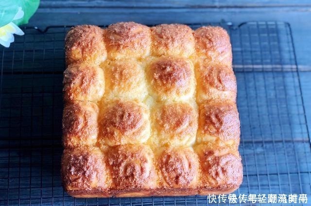 这面包跟棉花一样软,植物油做椰蓉酱竟比黄油还好吃,配方全赠送
