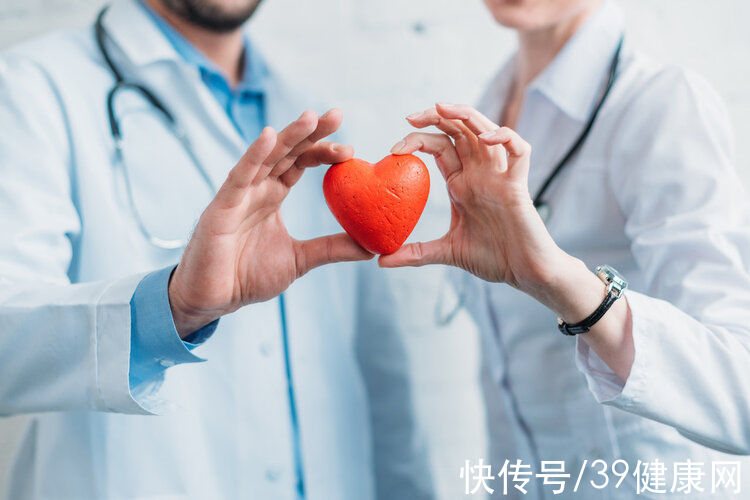 风险|喝茶不养生，还可能“养癌”？50万国人研究：喝茶与多种癌症有关