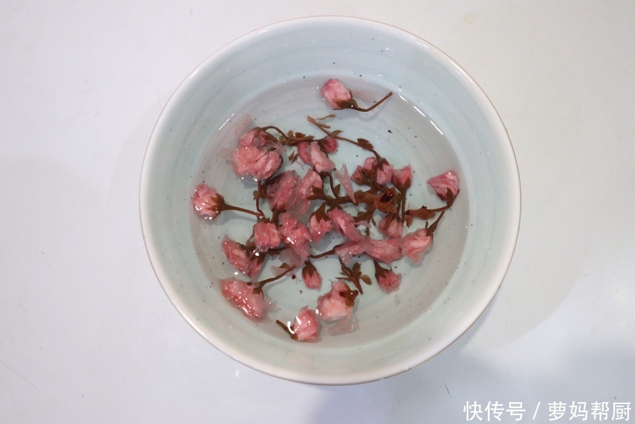 世界美食无奇不有!只有30分钟保质期的甜品,想吃要和时间竞速!