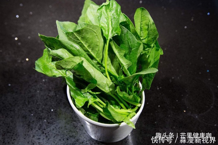 缺铁性贫血|女性大姨妈期间,最适合吃的6种食物,缓解痛经、补血安神