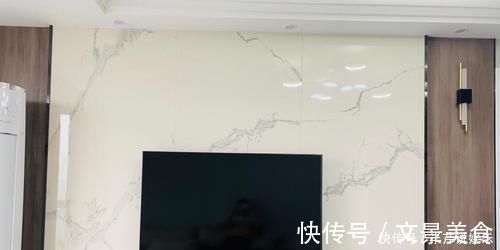 沙发|头一次见这样装修,舍弃客厅,不买沙发,全屋打满收纳柜,聪明