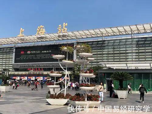 上海浦|上海取名字的由来和历史,上海哪里有起名字的大师