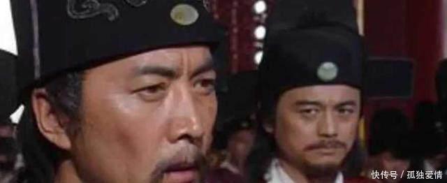 回乡|刘伯温收到朱元璋老婆的一篮水果，打开一看吃惊，立马辞官回乡