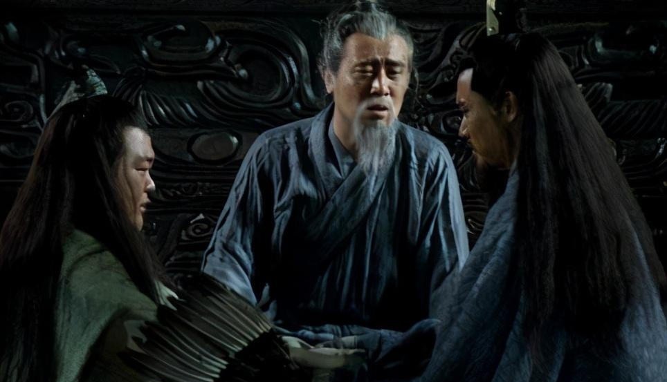 黄皓没|诸葛亮为何不敢处死宦官黄皓,刘备临终遗言便是答案