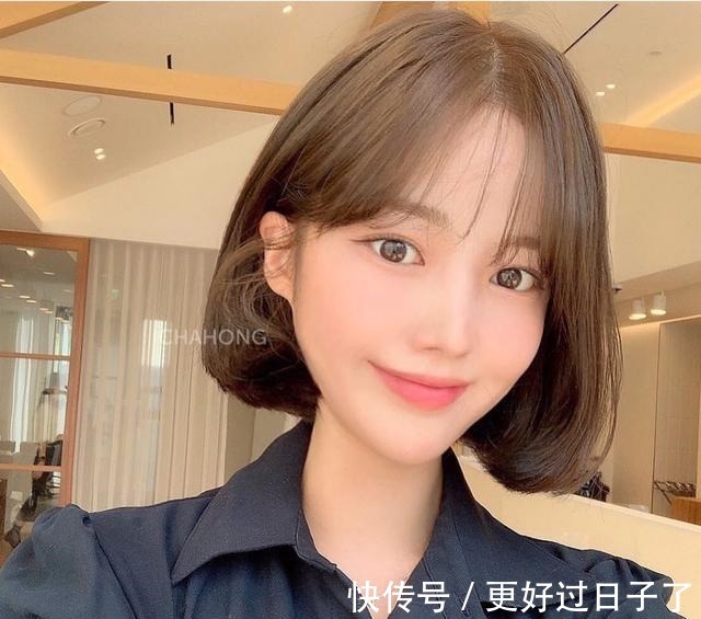 低层次 烫发怕老气,就选这18款,瘦脸时尚显气质!