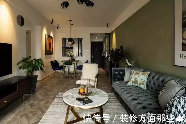 丝绒|86平深色系混搭风小三居,不仅复古风味道还很时尚