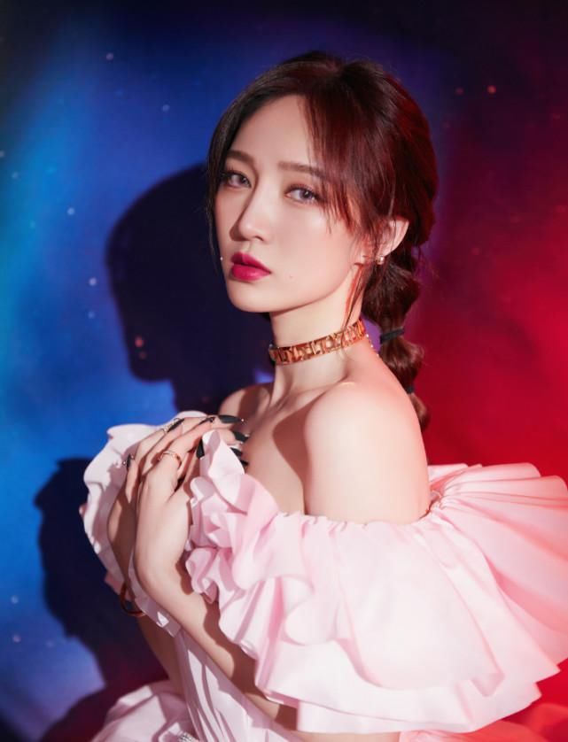 最受观众喜爱艺人TOP3新鲜出炉 果然实力与颜值并存!