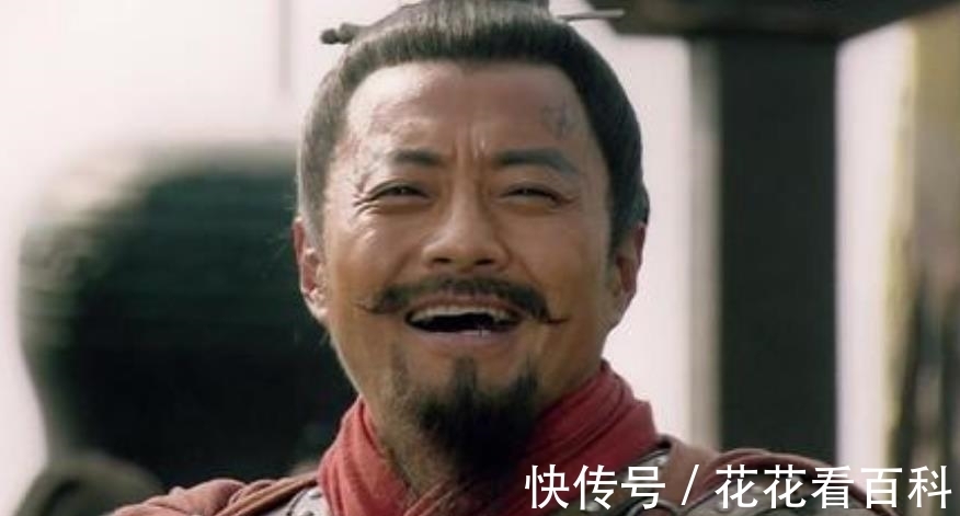 宋江#战呼延灼时，林冲一来秦明就躲，为何战关胜时，他却抢林冲头功？