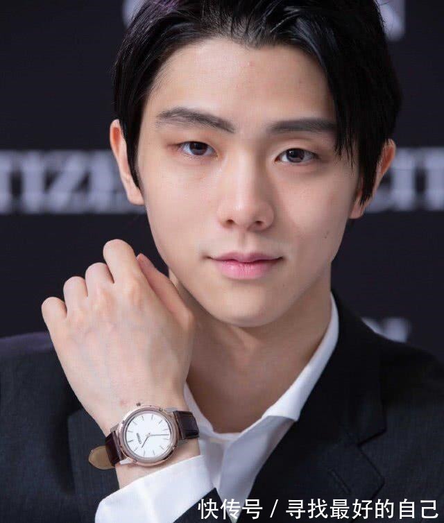 发型 26岁羽生结弦换的发型告诉我们“心形脸的男士放弃刘海更英气”!