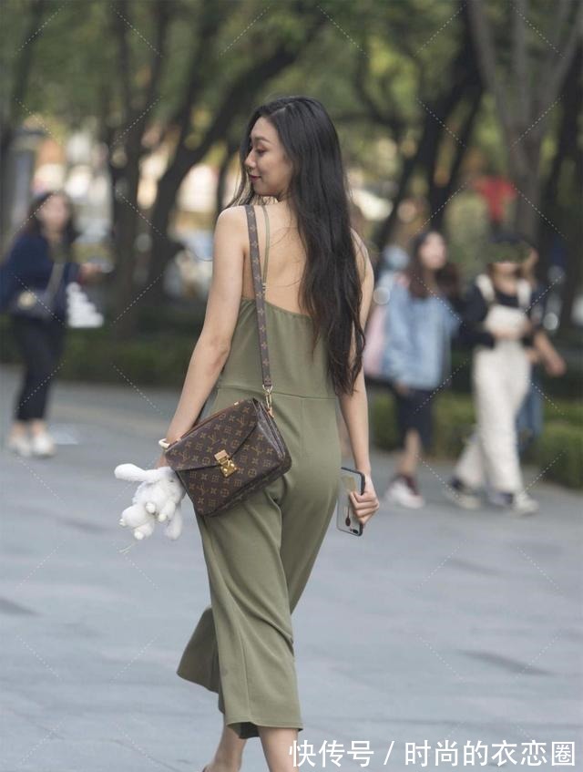 连体裤 暗绿色连体裤,休闲版型更显洒脱自在,大气自然!