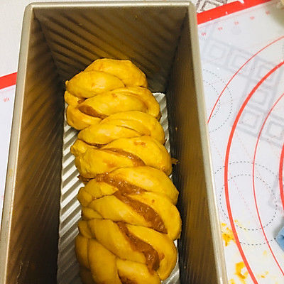 南瓜夹馅奶香土司