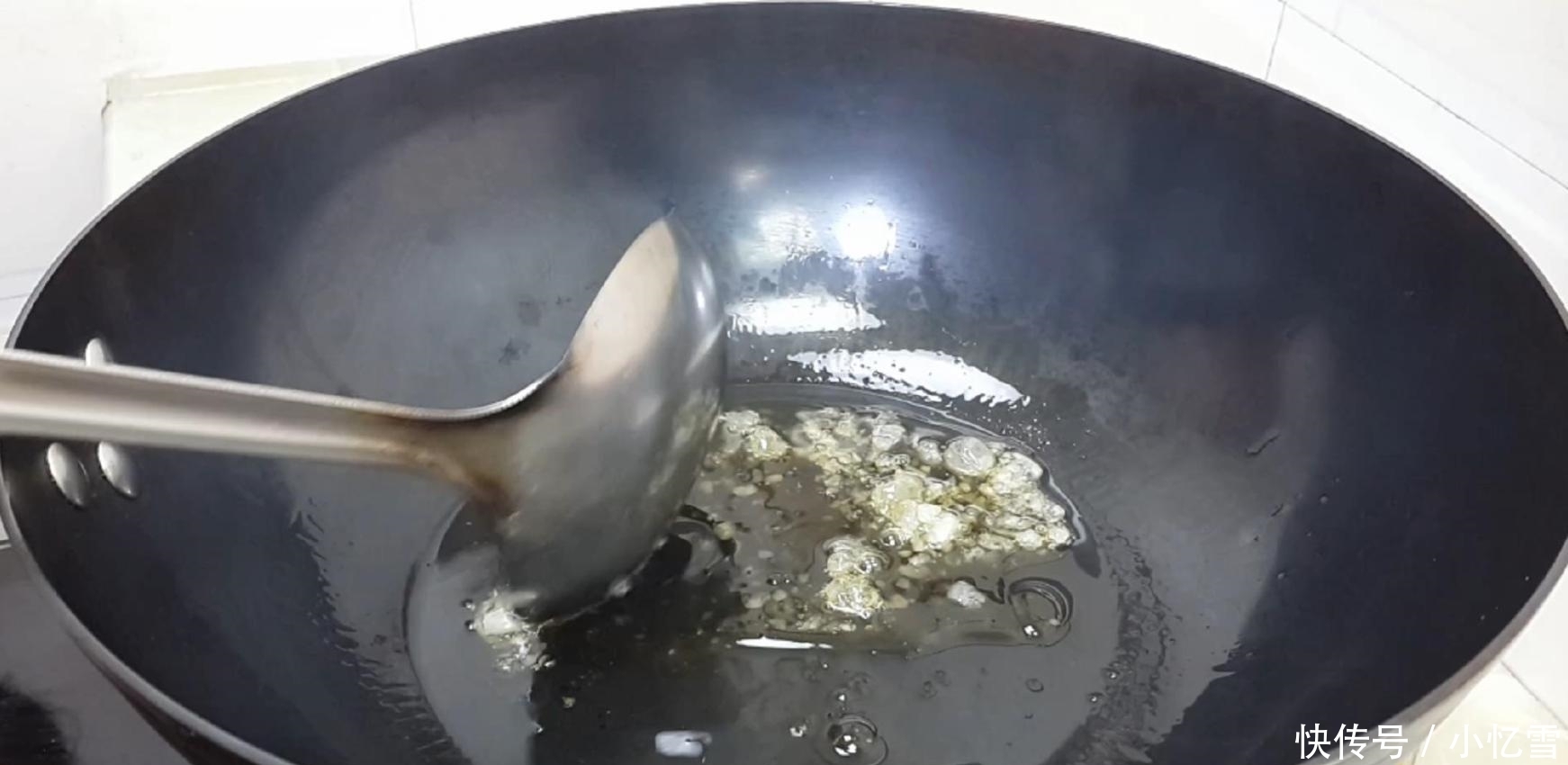 排骨这样做才好吃,教你简单一做,比买的还好吃,老婆一盘不够吃