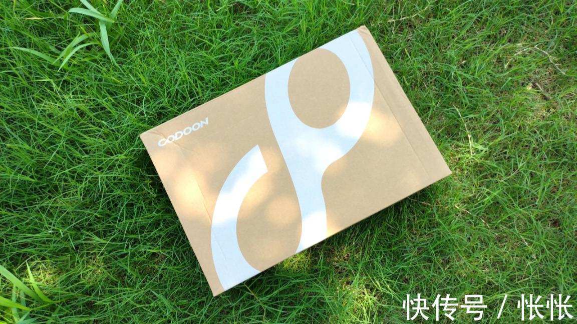 高弹减震稳着陆,跑步更安全,初跑者的新选择|咕咚10K悦弹跑鞋 | 初跑者