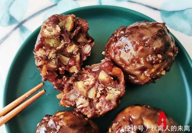 均匀|粘豆包出锅了,瞧瞧里面的食材,是不是有马上想吃一口的冲动?