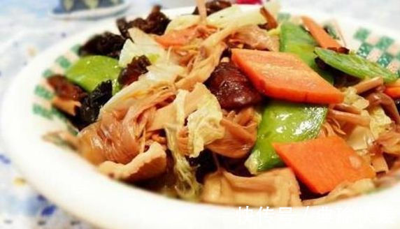 茄子|美食推荐青椒杏鲍菇、麻婆茄子、干煸豆角、清炒素菜的做法