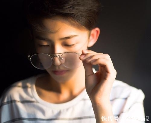 人红是非多还是粉丝惹的祸?刘宇被曝学历造假,但这事他真挺冤的