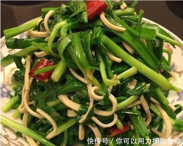 美食推荐:芹菜虾仁,千张丝炒韭菜,五彩窝窝头,百合银耳莲子羹