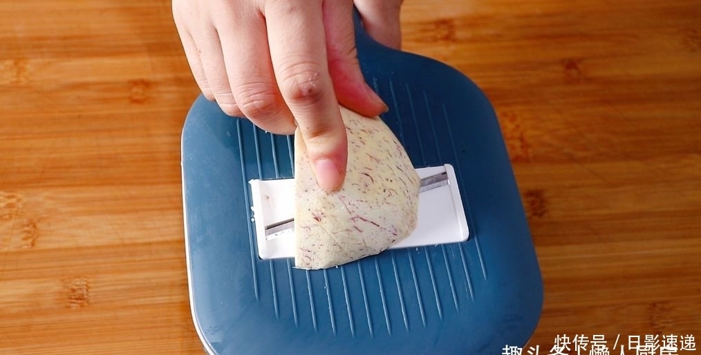 做好|不用油炸,原来芋头片的做法这么简单,一个芋头能做好多