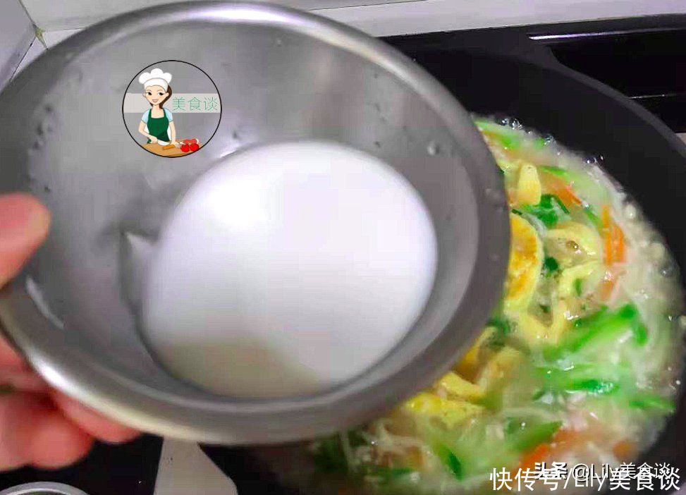 营养|丝瓜和它是绝配，营养不上火，宁可少吃肉也要吃它，煮汤真鲜甜啊