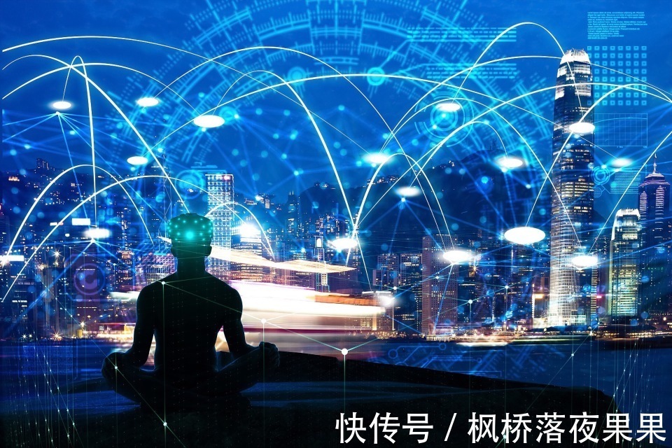 专业技能|当数字转型成为一股无法抗拒的浪潮,组织该如何调整才能「站在浪头上」!