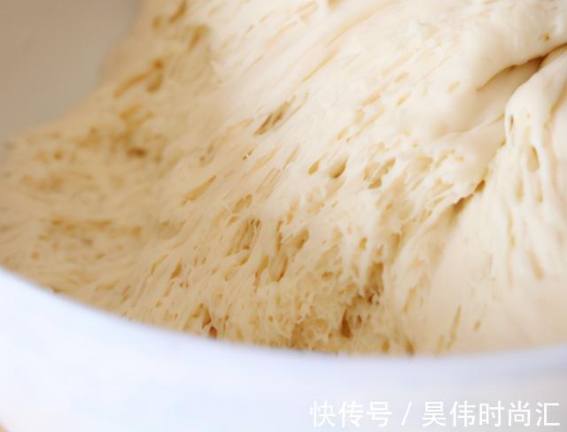 包子|5块钱买一捆,入馅做包子,暄软馅香还流汁,比韭菜白菜的好太多