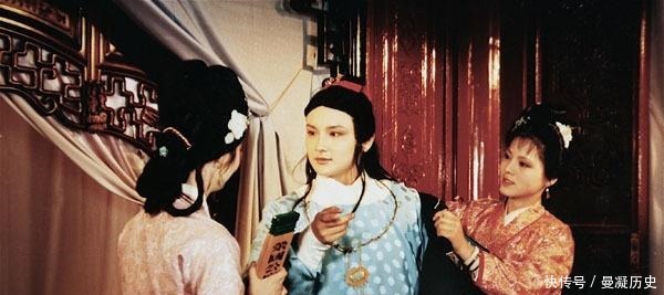 那个从未露面的男人,才是袭人嫁给蒋玉涵的关键人物