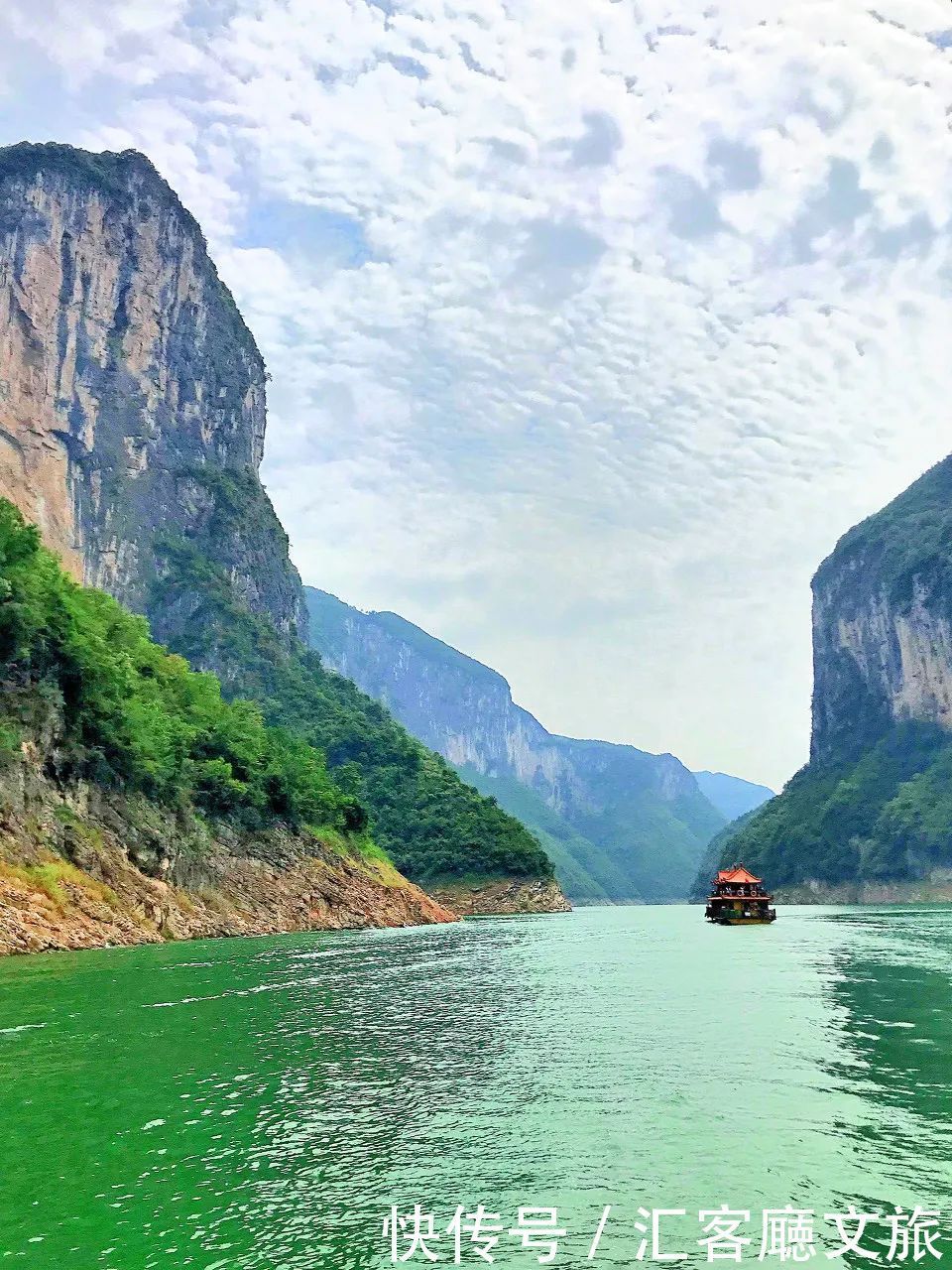 中年|湖北这座安逸小城，山水太绝了！难怪顶流文豪都写诗点赞