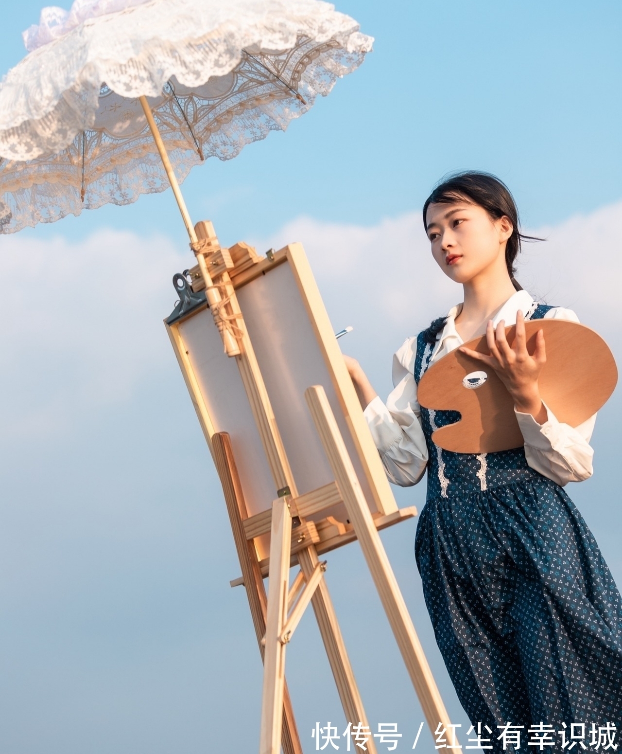 gt$七绝·十四首丨伊人会意将身倚,敢向阶边共夜深