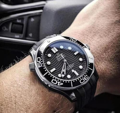 手表 中年男人戴什么手表有牌面?浪琴、欧米茄和劳力士值得一看