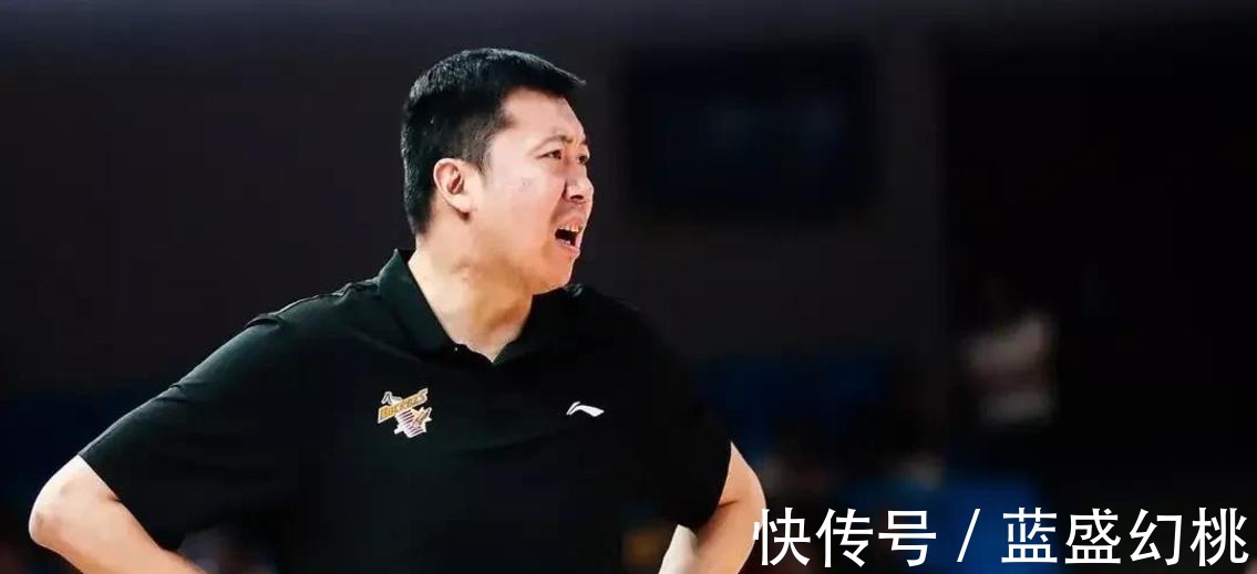 周蕾|王治郅中国男篮第一人,姚明很欣赏他,和前妻被外界称作夫妻楷模!