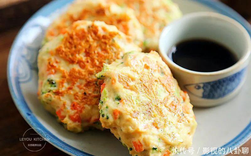 不用|减肥也不用吃的太素,蔬菜鸡肉饼,鲜嫩不柴,饱腹感强,好吃不胖